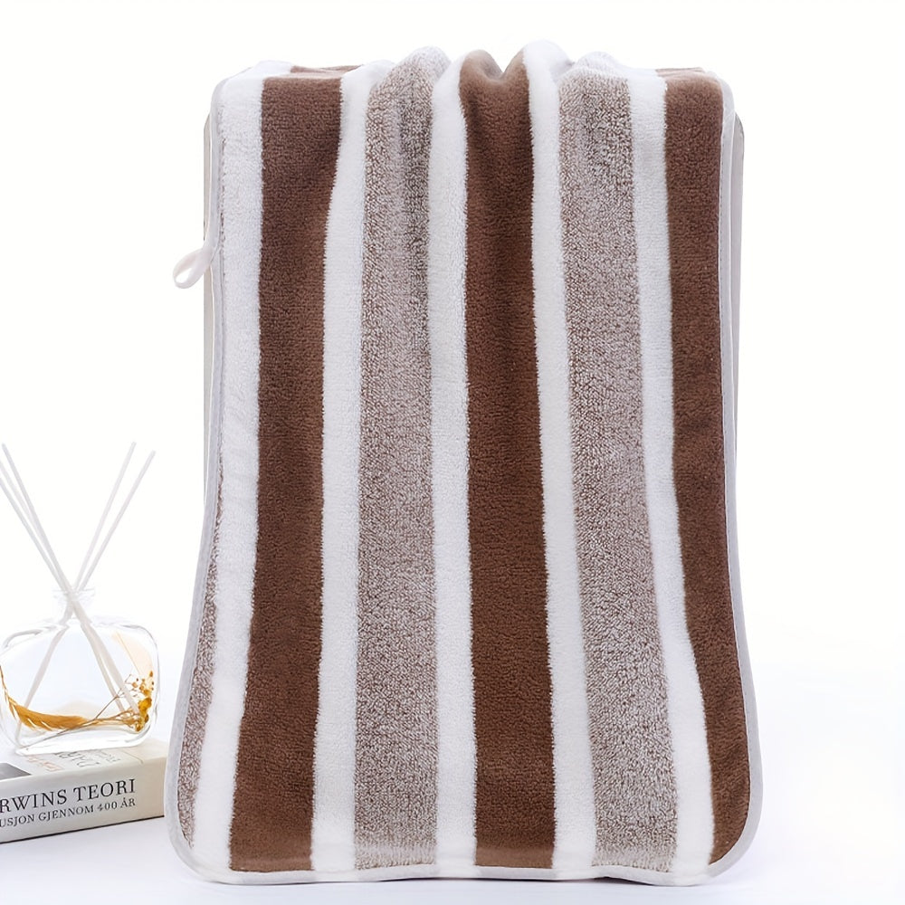 Striped Bathroom Towel Set from Beachtique